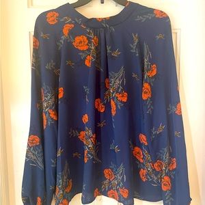 Ophelia Roe blouse. Size L.